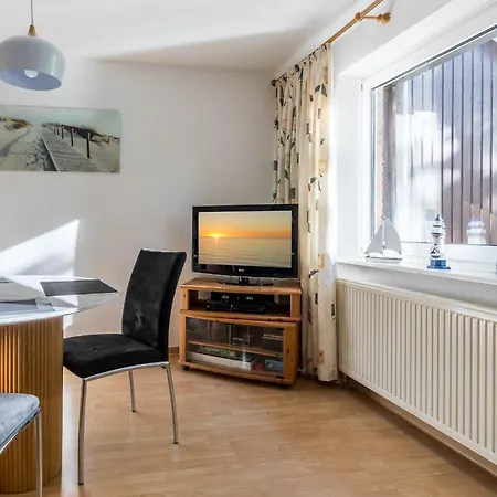 Neues Urlauberdorf Hs 34 B *
